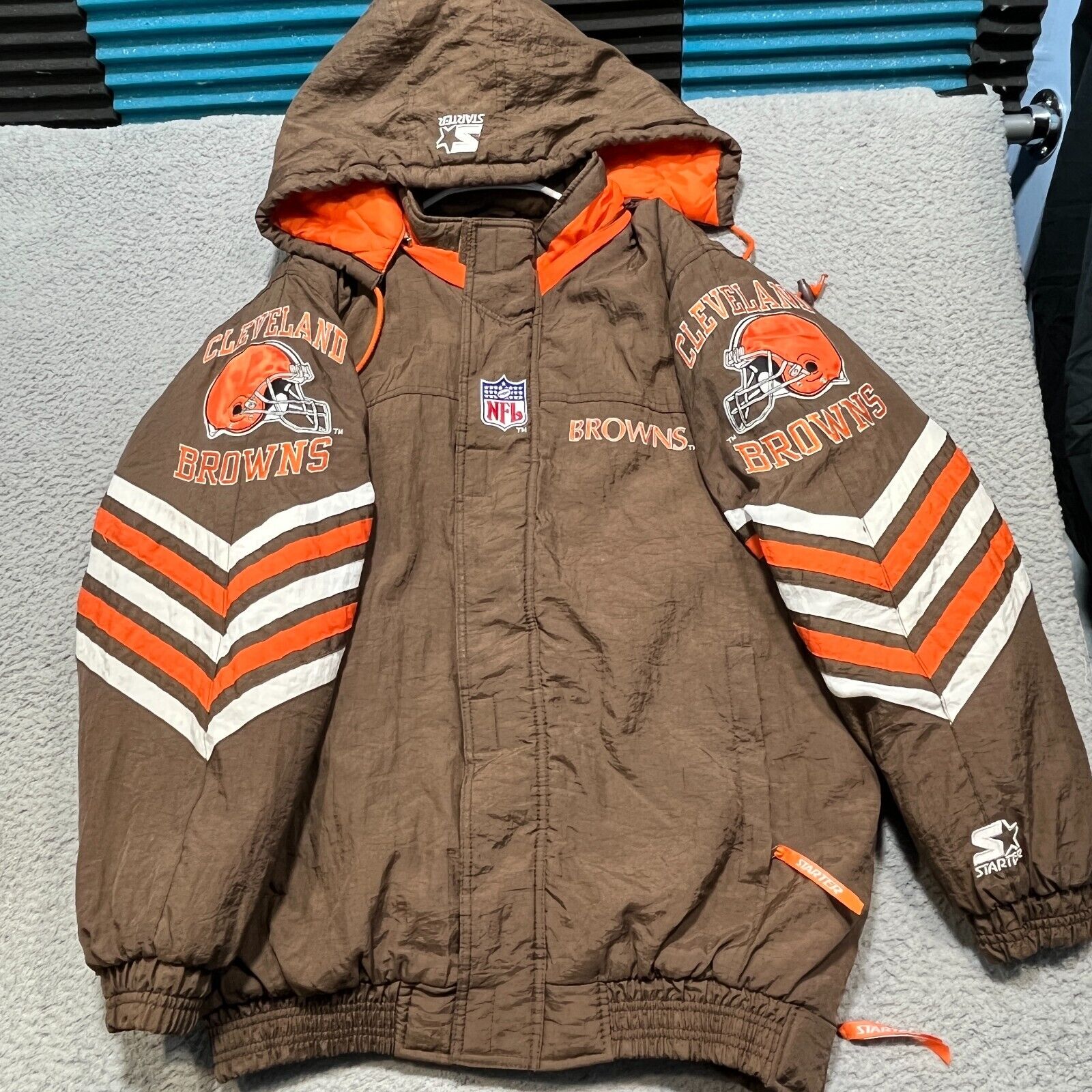 Mens Cleveland Browns Hooded Jacket