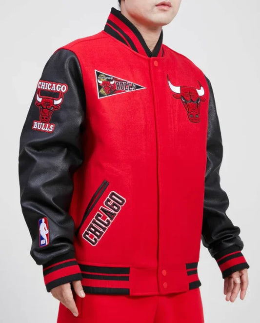 Black Chicago Bulls Pro Standard Jacket